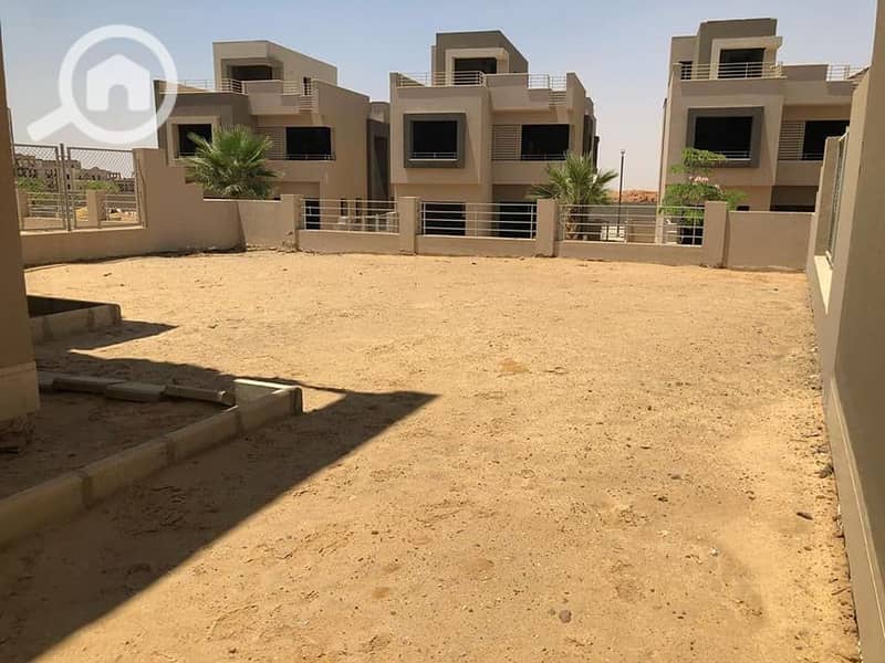 6 208457471_777099136306129_3159010997305605130_n. jpg