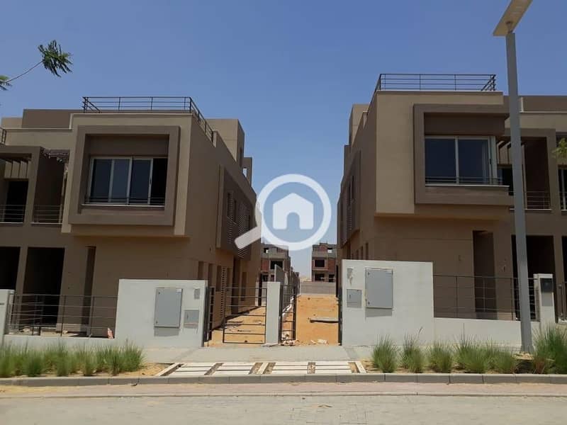 9 221150271_132809009001056_2425337989703983937_n. jpg