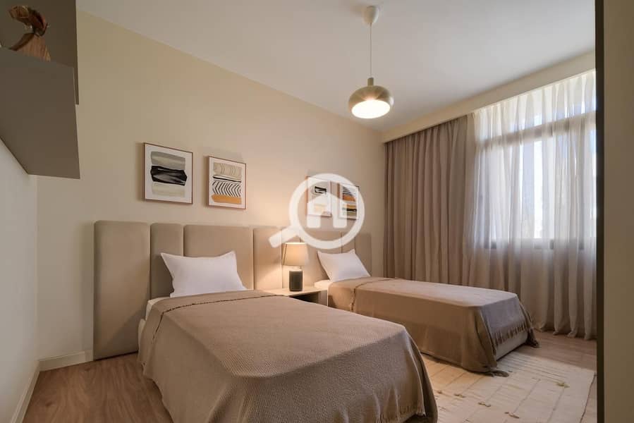 3 WhatsApp Image 2025-12-04 at 9.20. 42 PM (1). jpeg