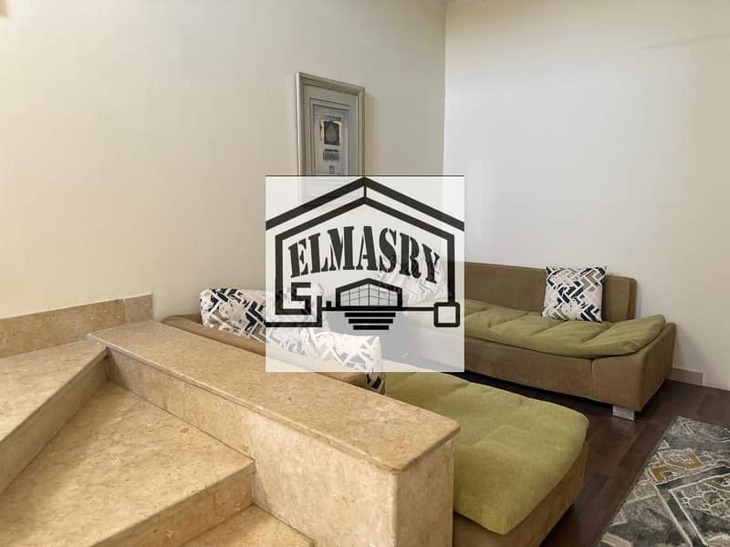 12 8cf54330-b949-4520-b61d-946e36f85581. jpg