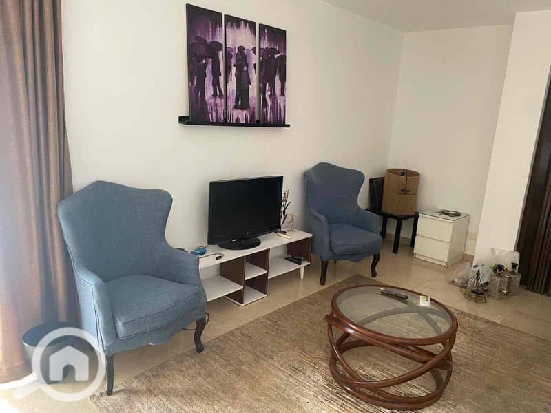 10 99dc260f-2673-48c7-adf6-04b0707d89c0. jpg