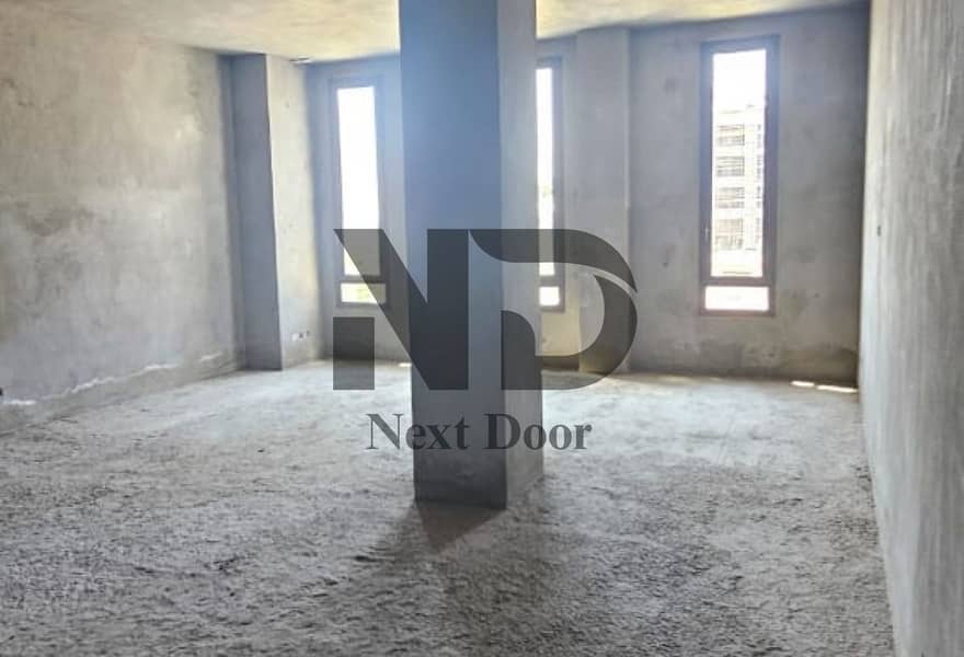 10 ea3df131-29cc-4c94-b3ae-f3d8077320d5. jpg