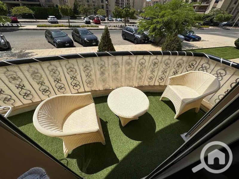 2 d0919755-99c8-4adc-8ec5-2a405ac2aef0. jpg