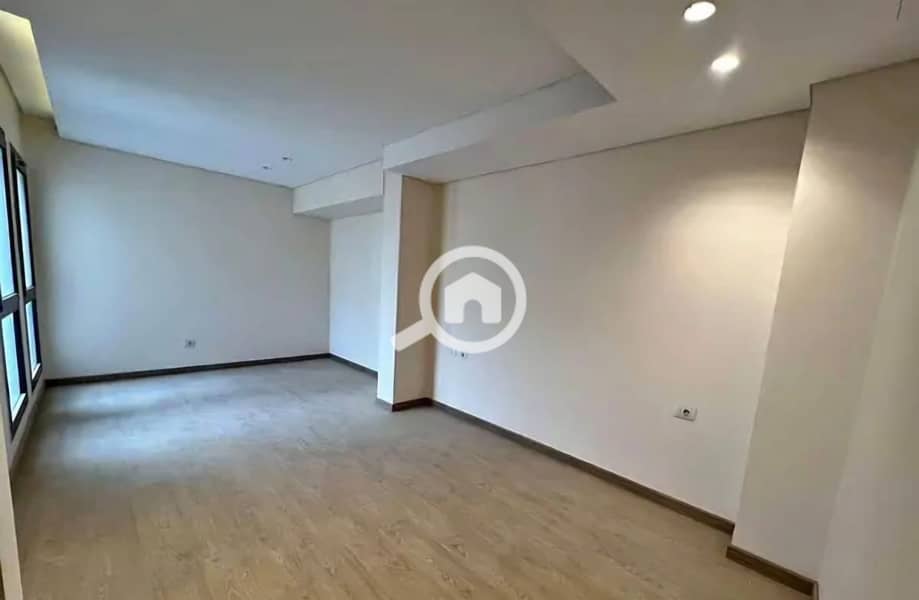 6 WhatsApp Image 2025-12-27 at 8.51. 03 PM. jpeg