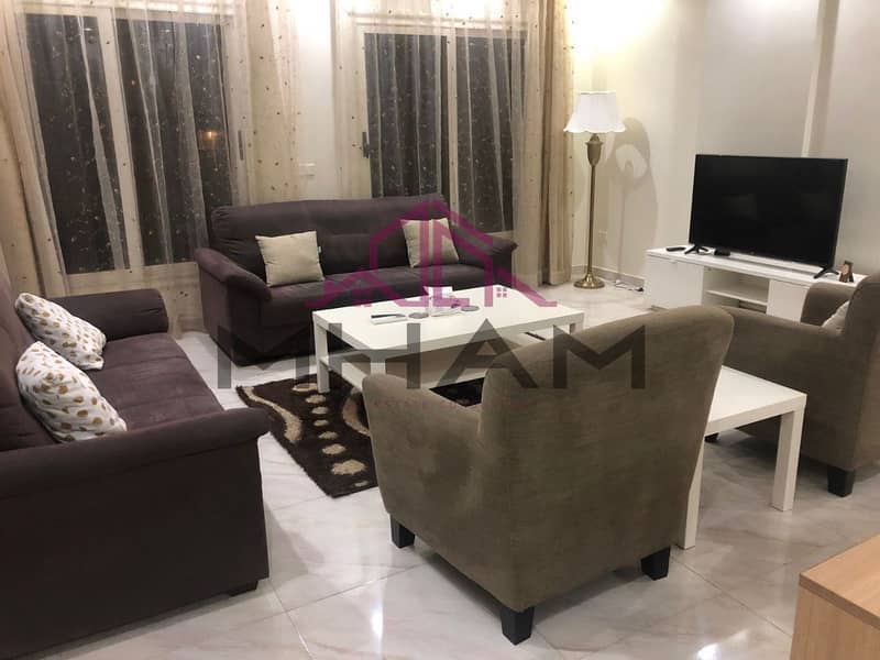 2 photo_5987551669442513923_y. jpg