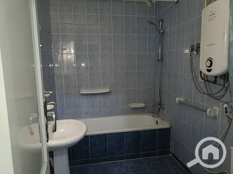 9 733bd368-a3e3-4db8-aa63-424c47e98dc4. jpeg