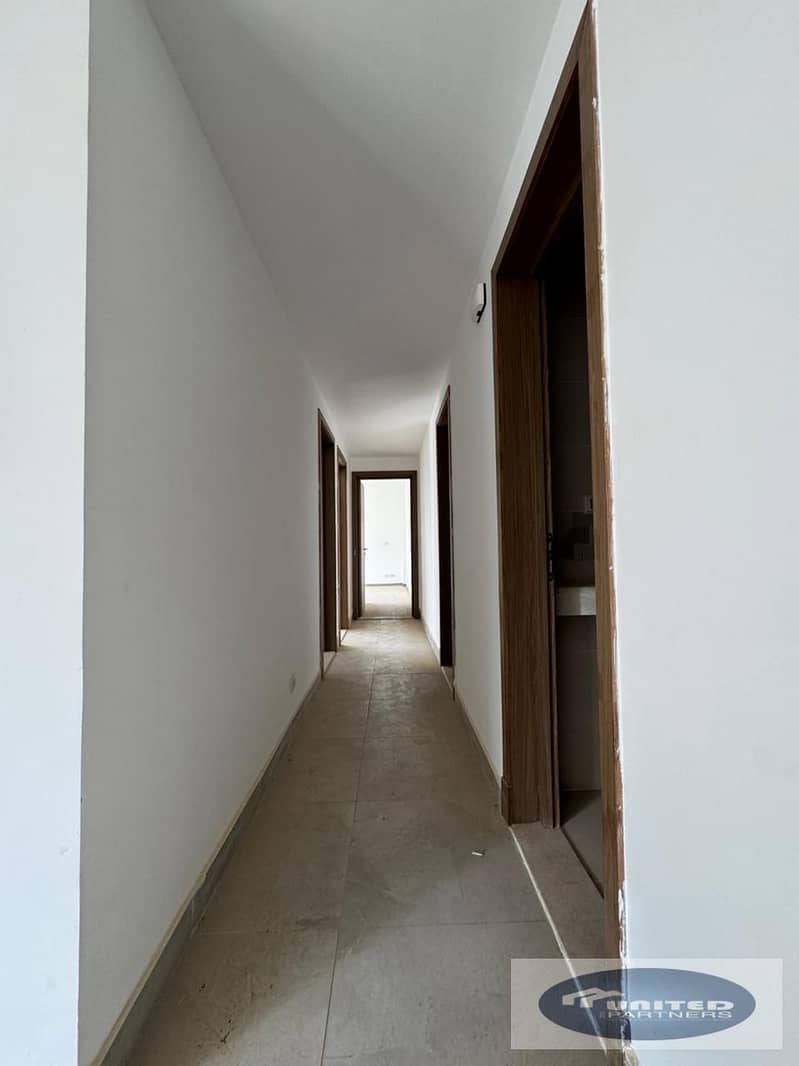 6 WhatsApp Image 2026-01-11 at 3.31. 14 PM (8). jpeg