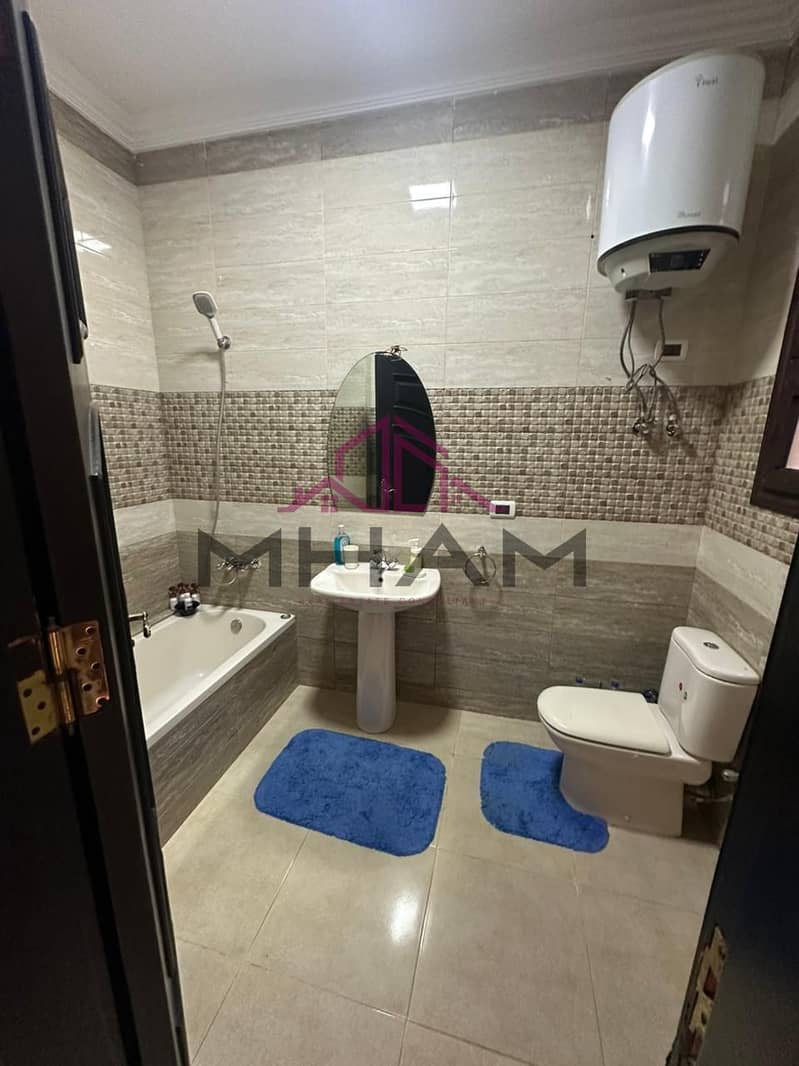 11 photo_5985503498323299202_y. jpg