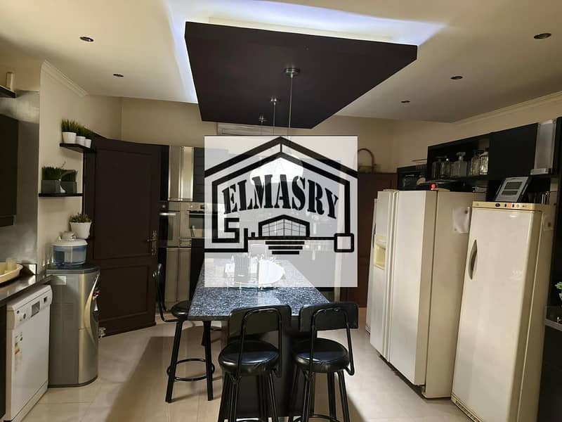 19 d5f21581-bef8-4461-9a03-098dc11d6fe9. jpg