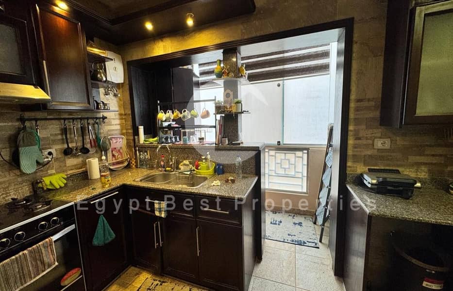 4 f44cf289-678a-4a90-bd60-70a102b78e47. jpeg