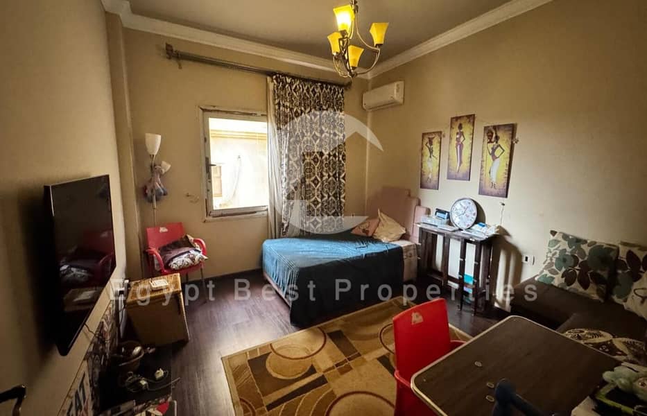 8 0540b657-c2f4-4aac-9b75-a25da6da5f4d. jpeg