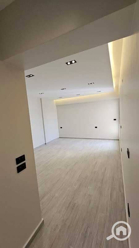 9 WhatsApp Image 2026-01-11 at 1.43. 44 PM (5). jpeg