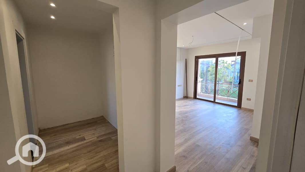 26 e2c19cac-7103-410a-b64f-da45b2d847e6. jpeg