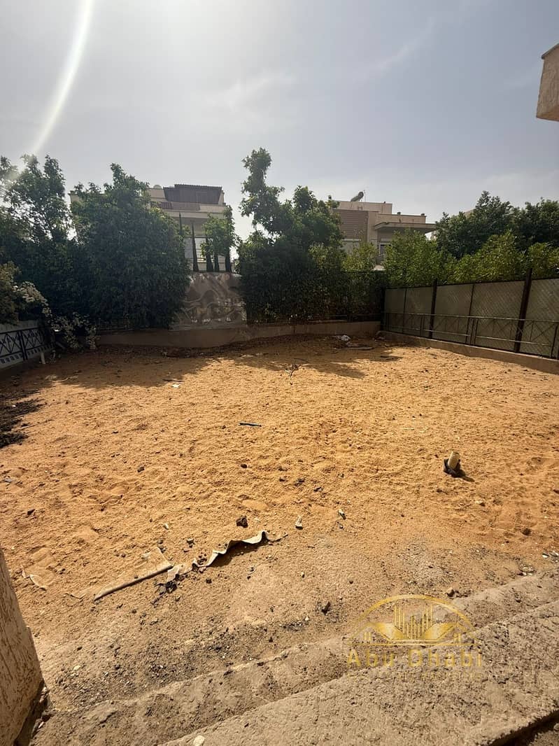 9 fd94b32c-cfc8-4f14-8066-f68d682ca9c2. jpg