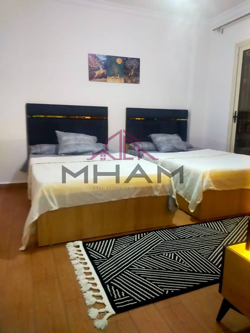 13 photo_5987551669442514021_y. jpg