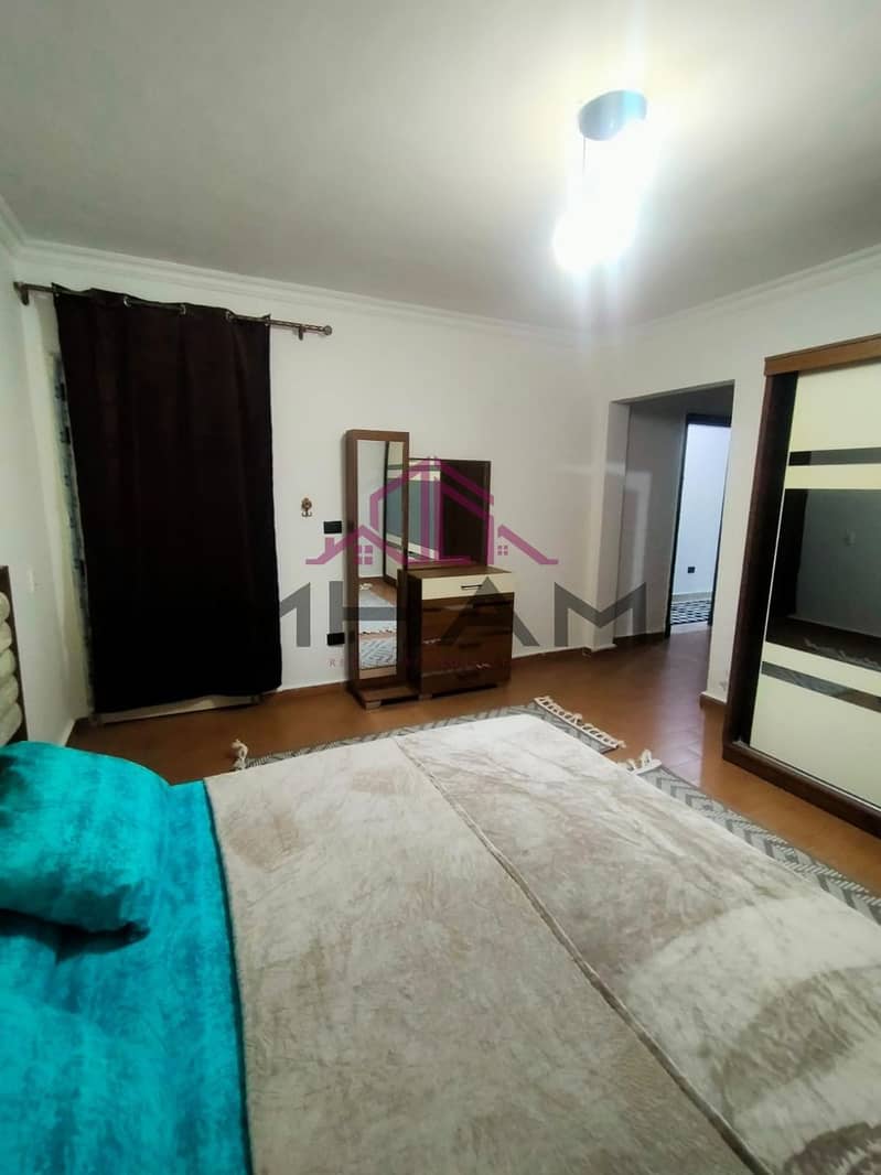 16 photo_5987551669442514024_y. jpg