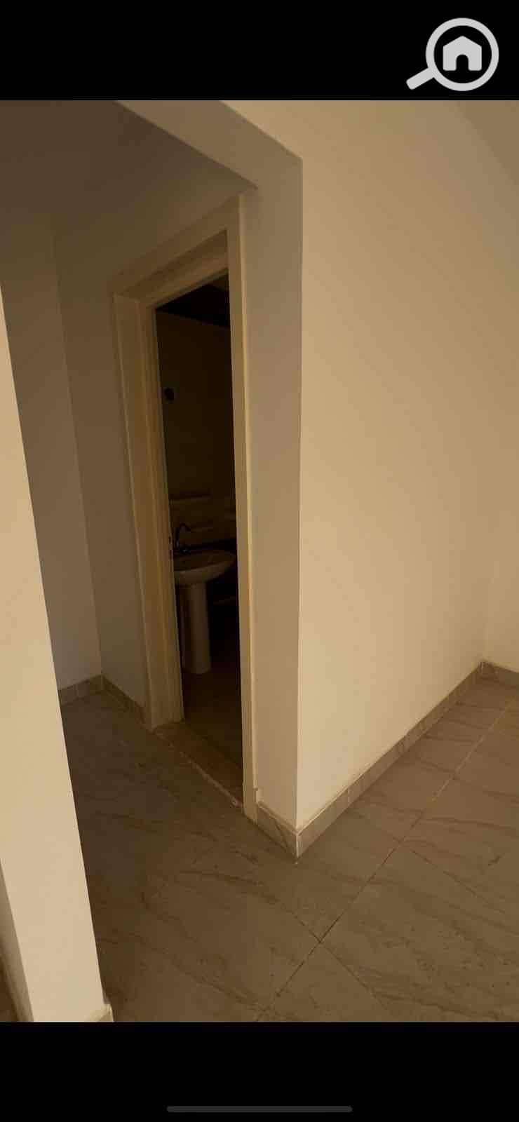 9 c0a9c0bb-2964-4f74-8aea-459d9ab0245c. jpg