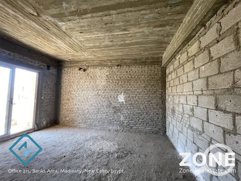 14 db6d10b7-f699-42f7-9430-bc132c264319. jpg