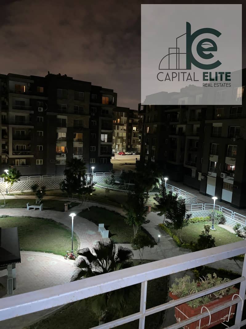 18 e72a3d1f-7dd8-4896-85db-033291e4bf2d. jpg