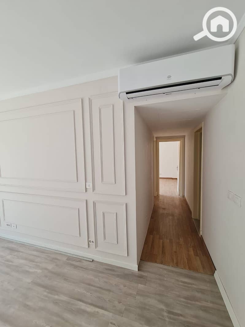 4 WhatsApp Image 2026-01-11 at 12.36. 16 PM. jpeg