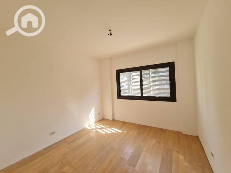 5 WhatsApp Image 2026-01-11 at 12.36. 13 PM. jpeg