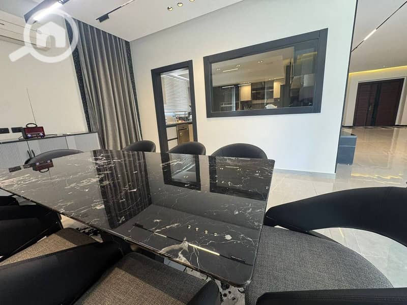 24 594559684_122304276794228254_4855280181219637095_n. jpg