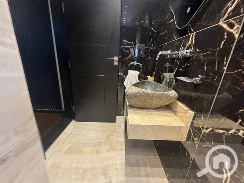 26 594648626_122304277004228254_8214566117995751968_n. jpg