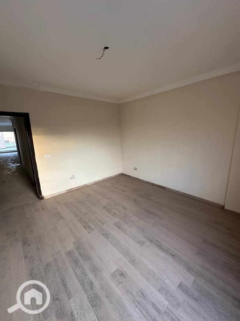 6 WhatsApp Image 2025-12-21 at 2.25. 42 PM. jpeg