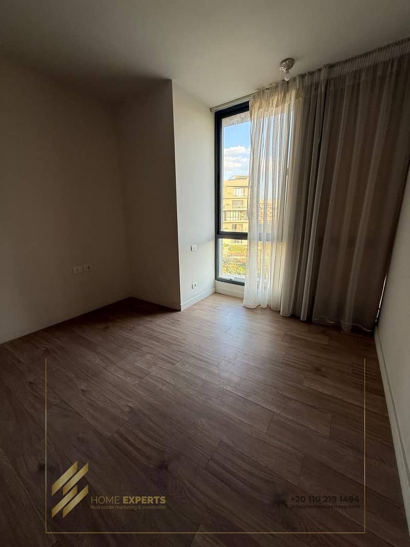 10 WhatsApp Image 2026-01-11 at 3.55. 22 PM (1). jpeg