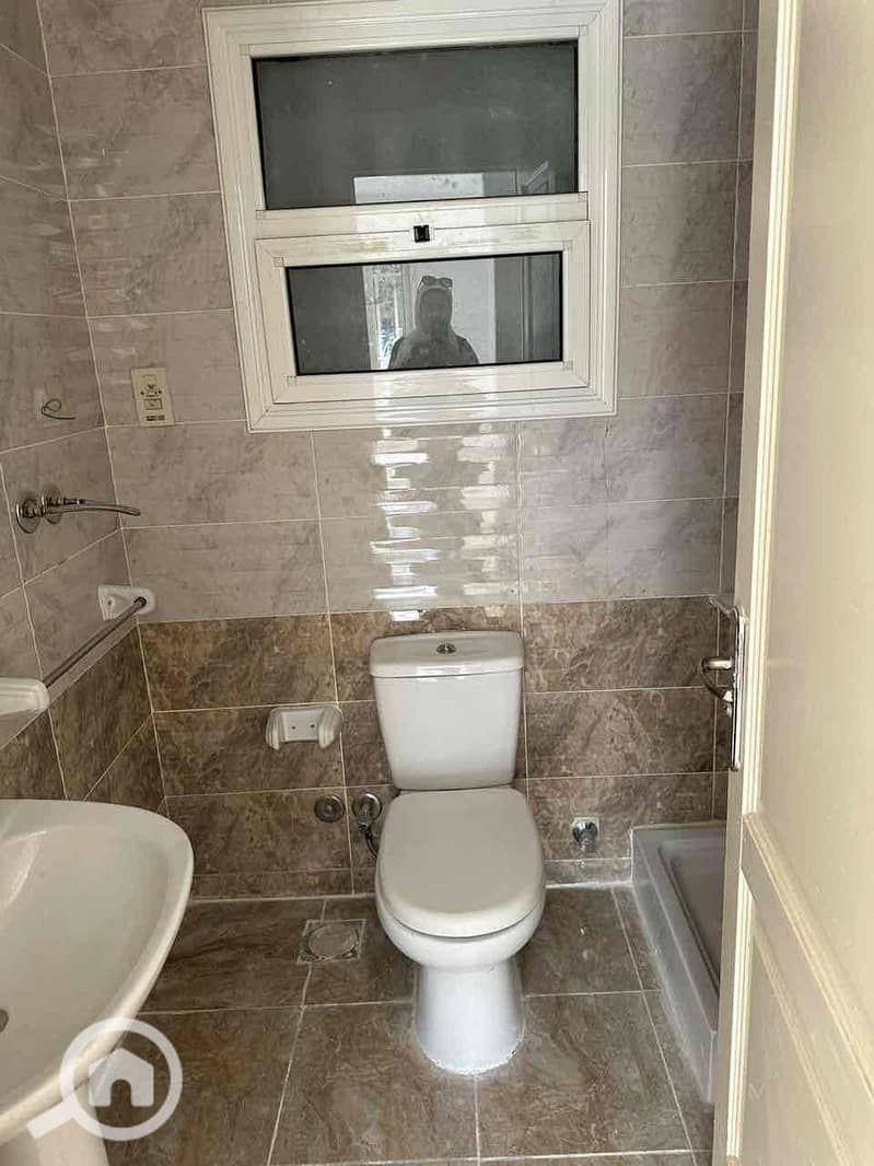 7 15d17f22-cee6-412f-9d32-d0970b02f08b. jpg