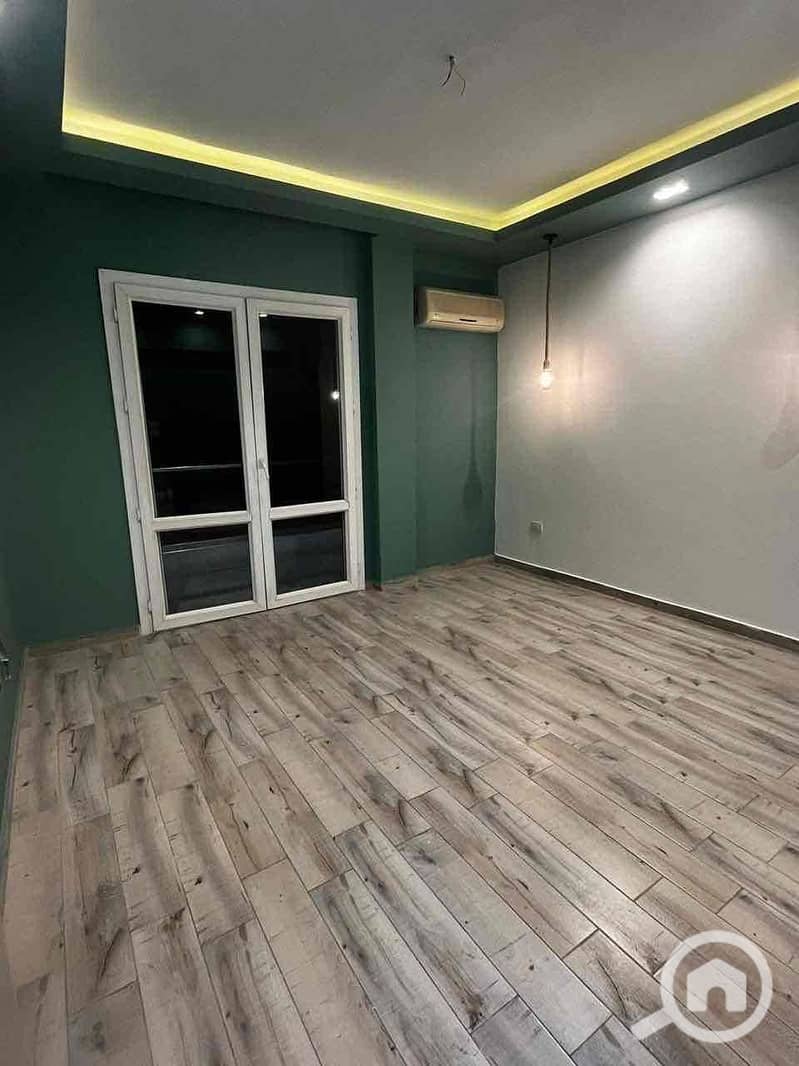 5 1a793d60-561f-425a-b14e-762349d2fd71. jpg