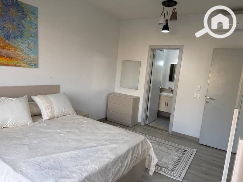 10 979d9d23-adc3-489e-9eeb-0b01ade7ef93. jpeg