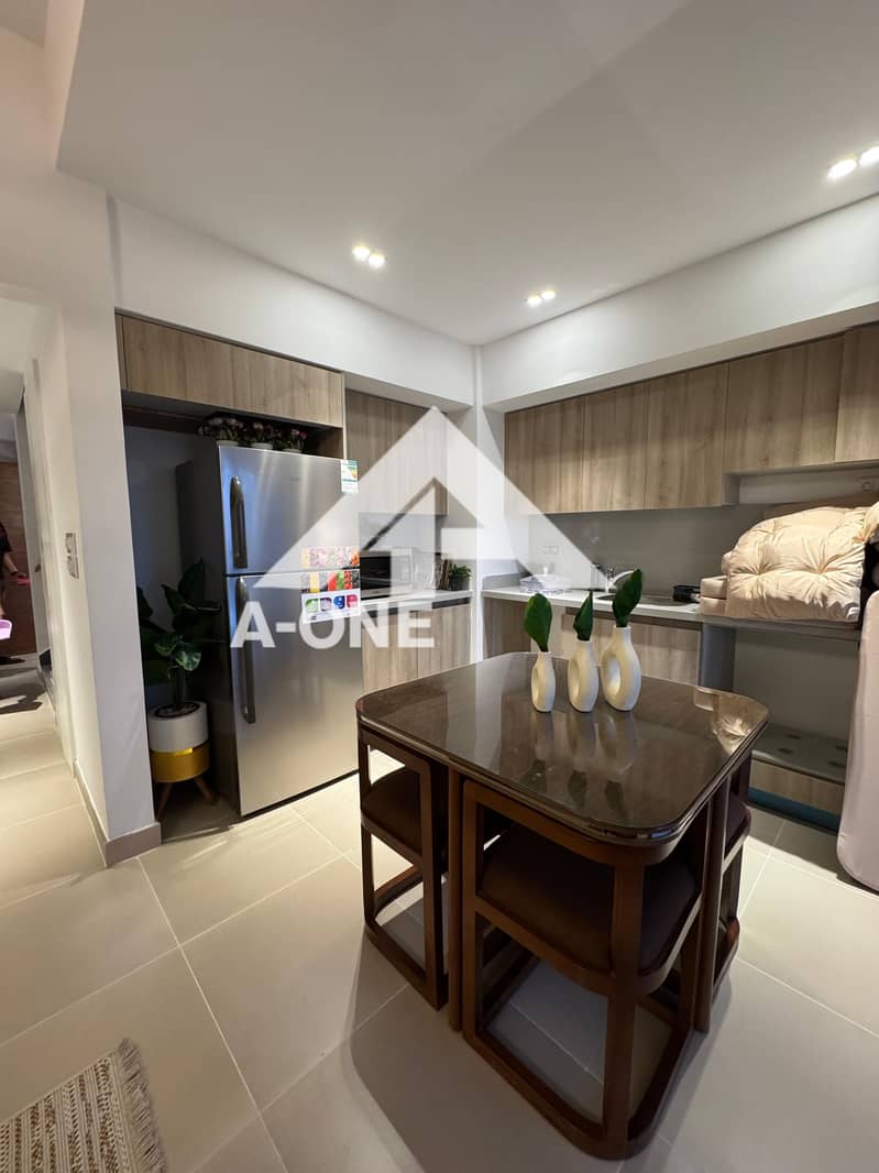 5 b6a41b9a-6190-4b2c-856a-aa1d70777fc2. jpg