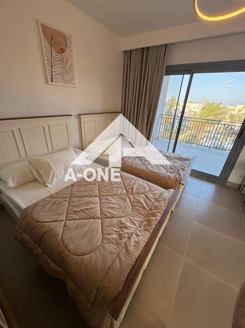 11 94325f5f-fc2c-447a-9e9e-3b65ce4d3b4c. jpg