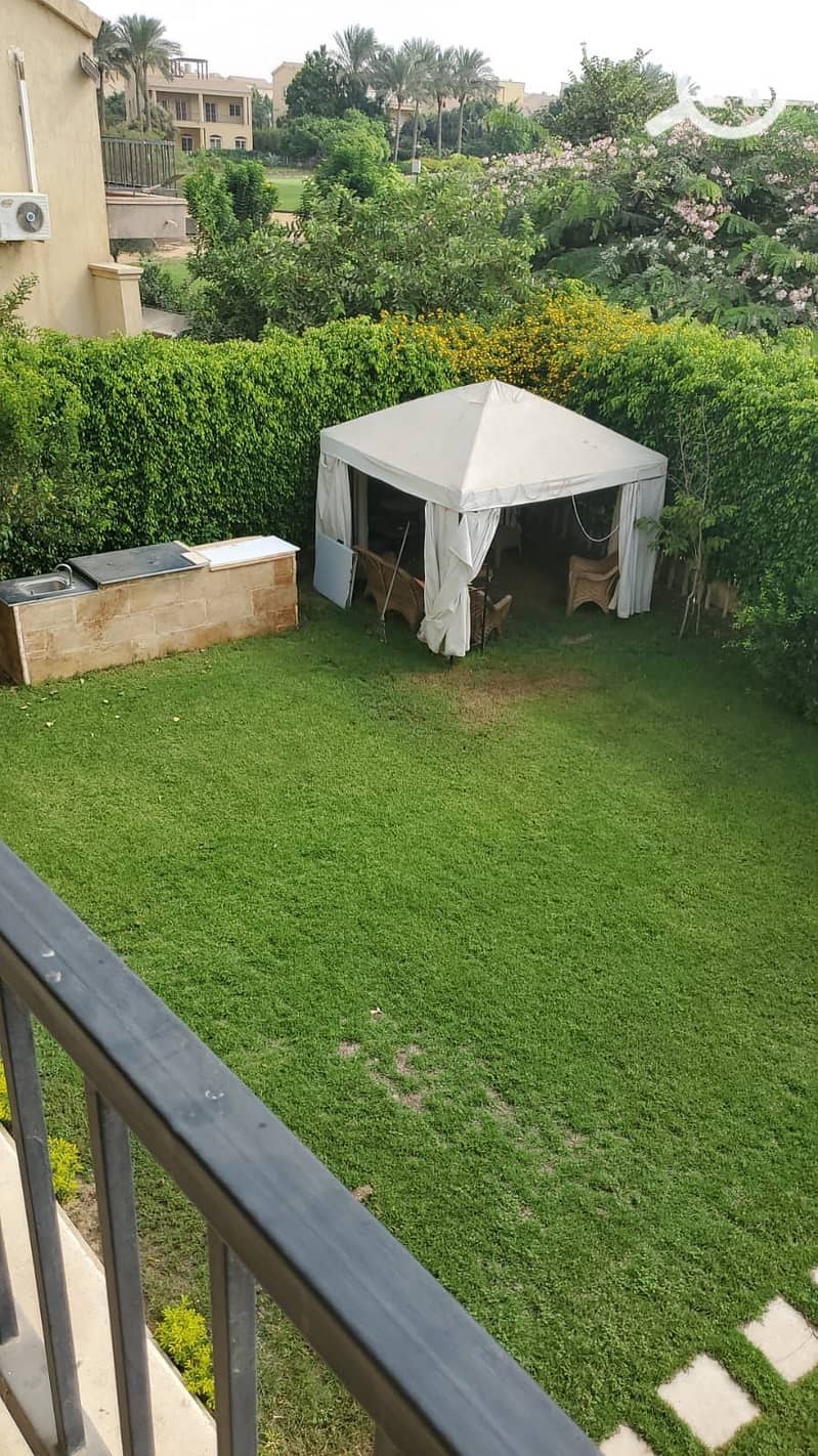 2 5e1b798f-78b5-4a3c-b26f-471d2a605903. jpg