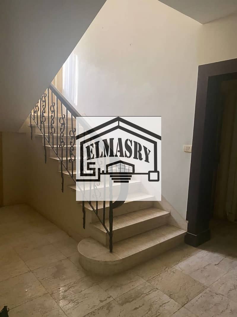 8 678926ed-4bd3-4b83-a8b9-33c2a2ce9df6. jpg