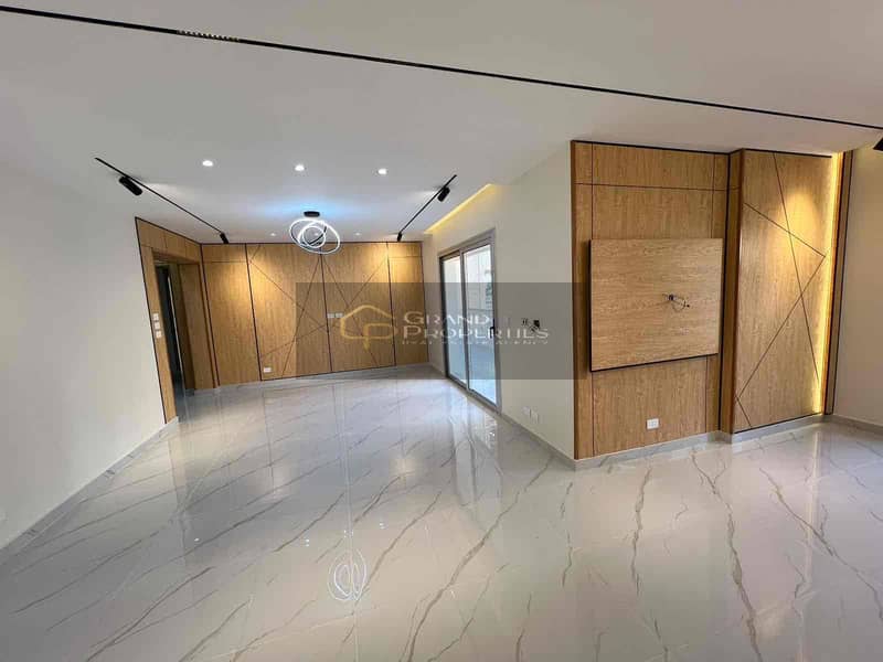 2 3a15b64d-9f4c-4b81-b4b3-ac95201e0eb5. jpg