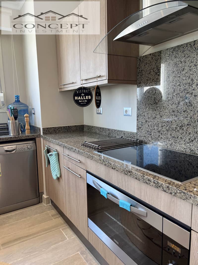 4 2025_07_01_04_59_IMG_8086. jpg