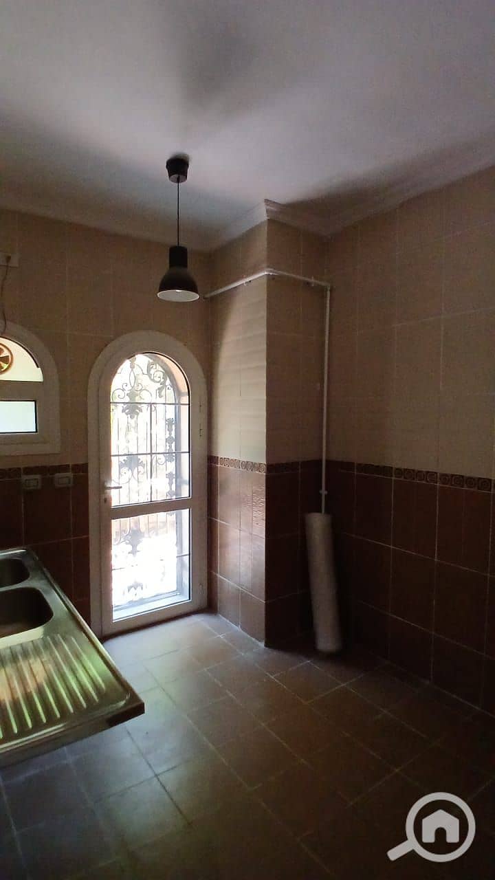 13 ad48934b-c833-4b86-ba64-69097191782d. jpg