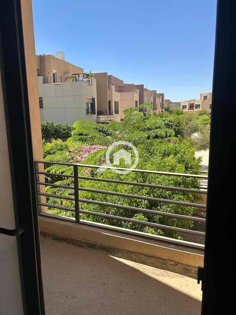 2 f651c013-22c2-40bb-9522-1fe672666145. jpg