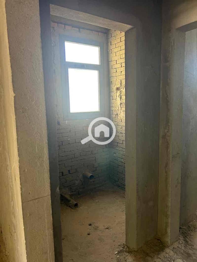 16 7d0746b1-368b-4f83-a406-acb8a95b65a8. jpg