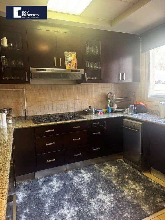 4 _files_f8694216-33c9-42e8-8eb2-53fbda0f70bf. jpeg