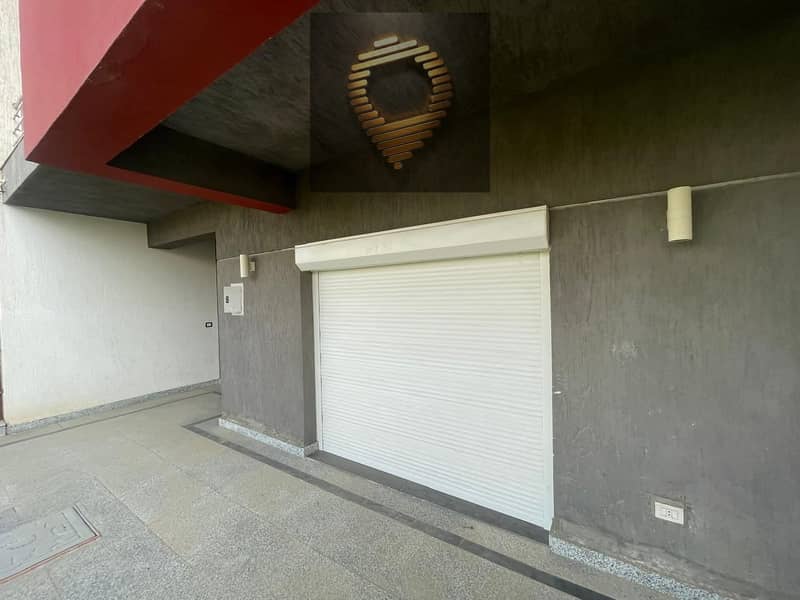 14 WhatsApp Image 2025-09-18 at 16.30. 37_1485929d. jpg