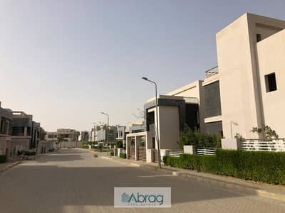 4 Bedroom Villa for Sale in Sheikh Zayed, Giza - 160a5c5a-4982-4410-abb2-2e19eb105ab2. jpg