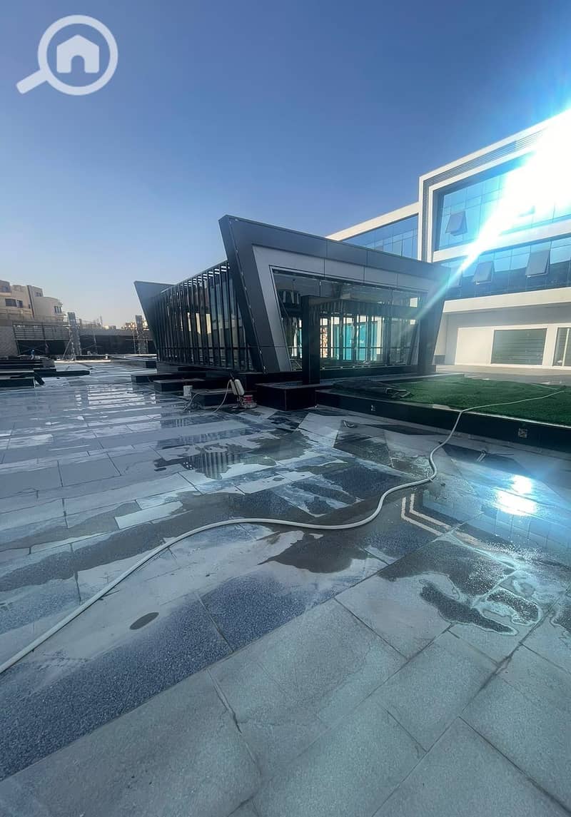 10 WhatsApp Image 2024-05-30 at 13.03. 07_8540498b. jpg