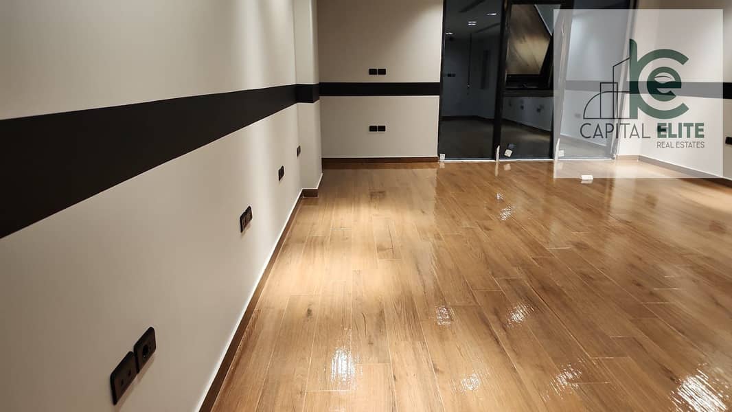 2 cd3102cc-f01e-4679-bd01-57fea5f3b78a. jpg