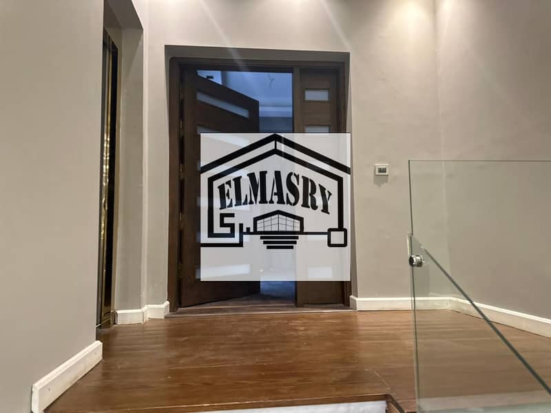 8 1f5a7edf-ebb3-40dd-afff-93c4088fb0a4. jpg