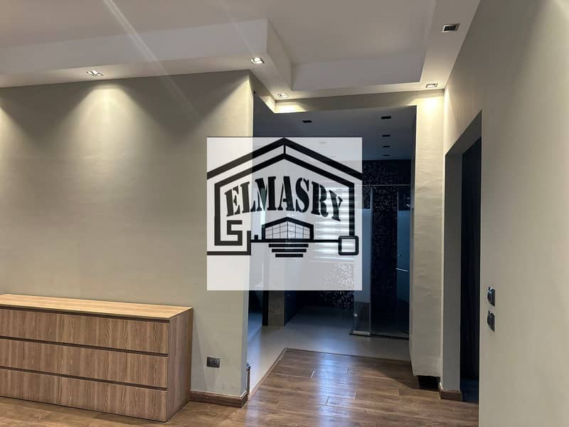 43 a22ba78c-7b7a-4980-815a-f4cae4f45ec0. jpg