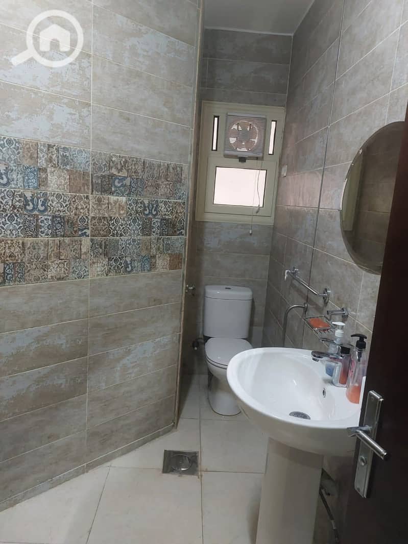 7 77970a26-aed9-48f0-8554-606482acf8f4. jpg