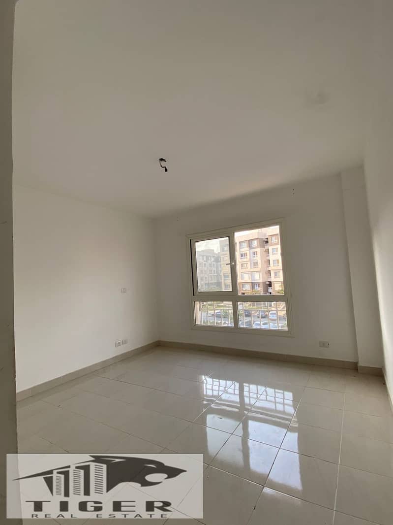 8 WhatsApp Image 2026-01-11 at 3.40. 25 PM (1). jpeg